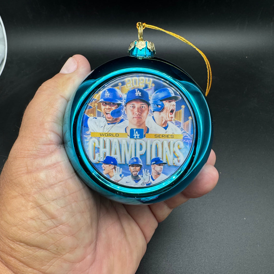 LA Dodgers World Series Champions Holiday 3.5