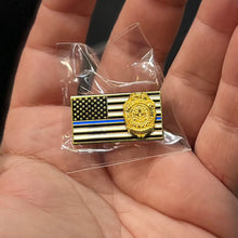 Load image into Gallery viewer, Connecticut State Police Trooper Thin Blue Line Flag Pin CSP BFP-002 ZQ-149B